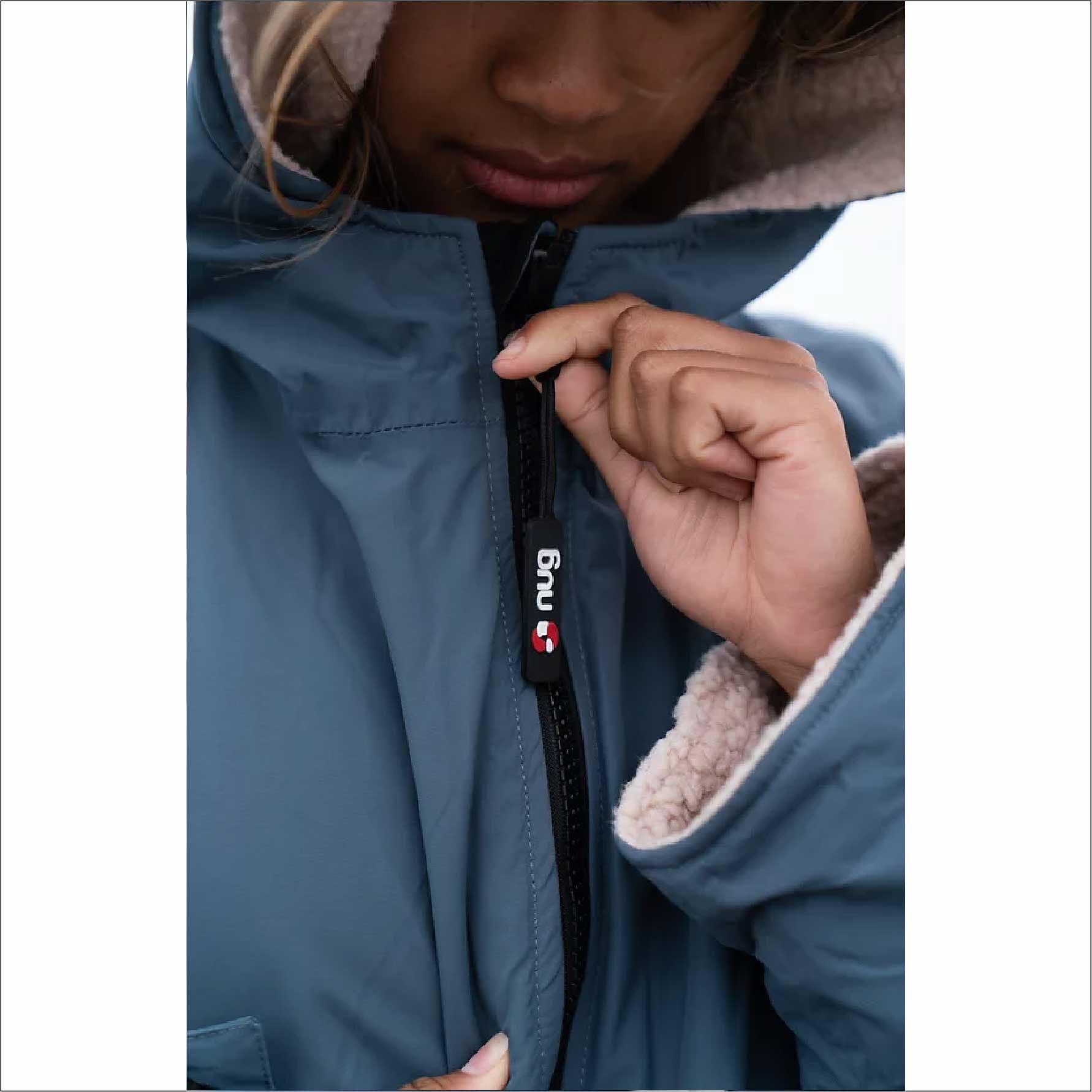 Camperon Invernal Impermeable Cambiador Con Capucha Unisex Waterproof Coat Mark II