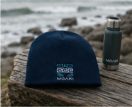 Gorro De Lana Moaki Tipo Casco Azul Marino Unisex Invierno