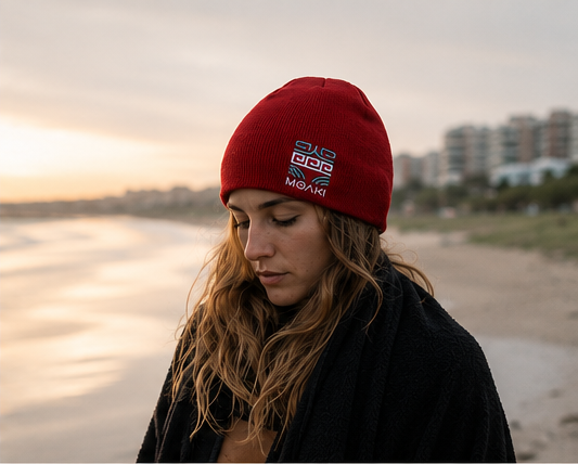 Gorro De Lana Moaki Tipo Casco Rojo Unisex Invierno